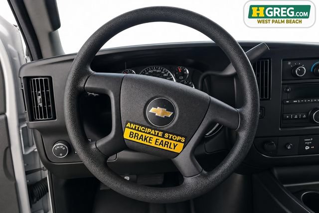 Used 2021 Chevrolet Express 2500 RWD image 10