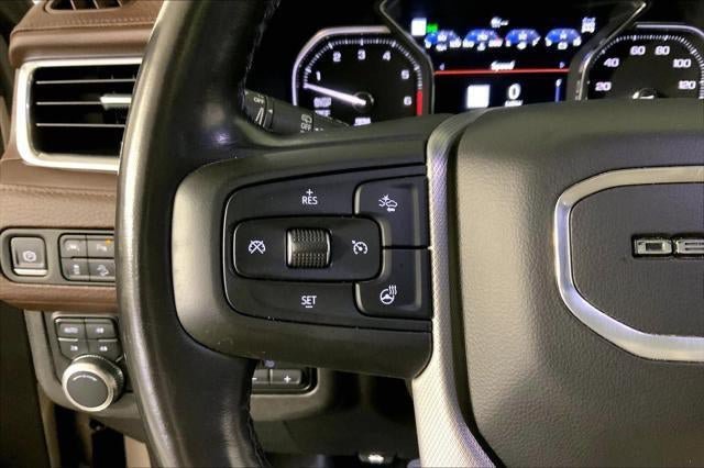Used 2021 GMC Yukon Denali w/ Denali Premium Package AWD/4WD image 19
