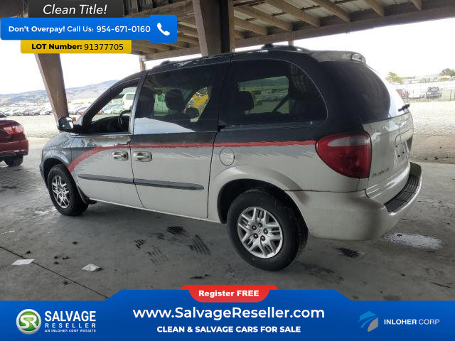 Used 2002 Dodge Caravan Sport image 3