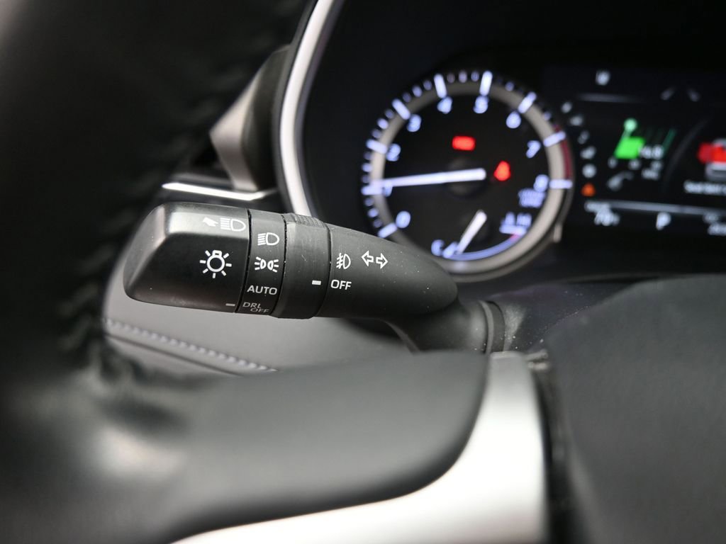 Used 2022 Toyota Highlander Limited image 15