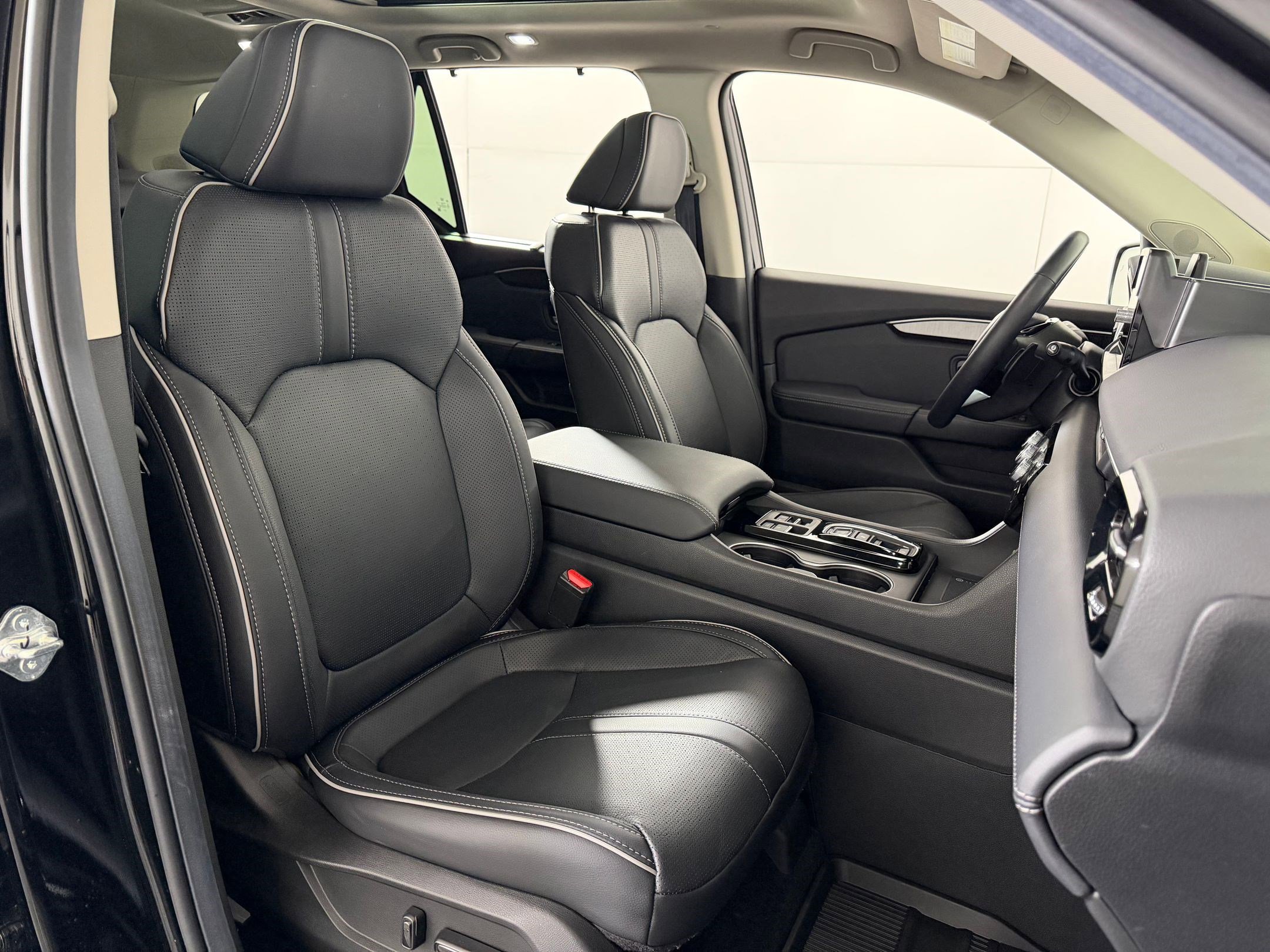 Certified 2025 Honda Pilot Elite image 26