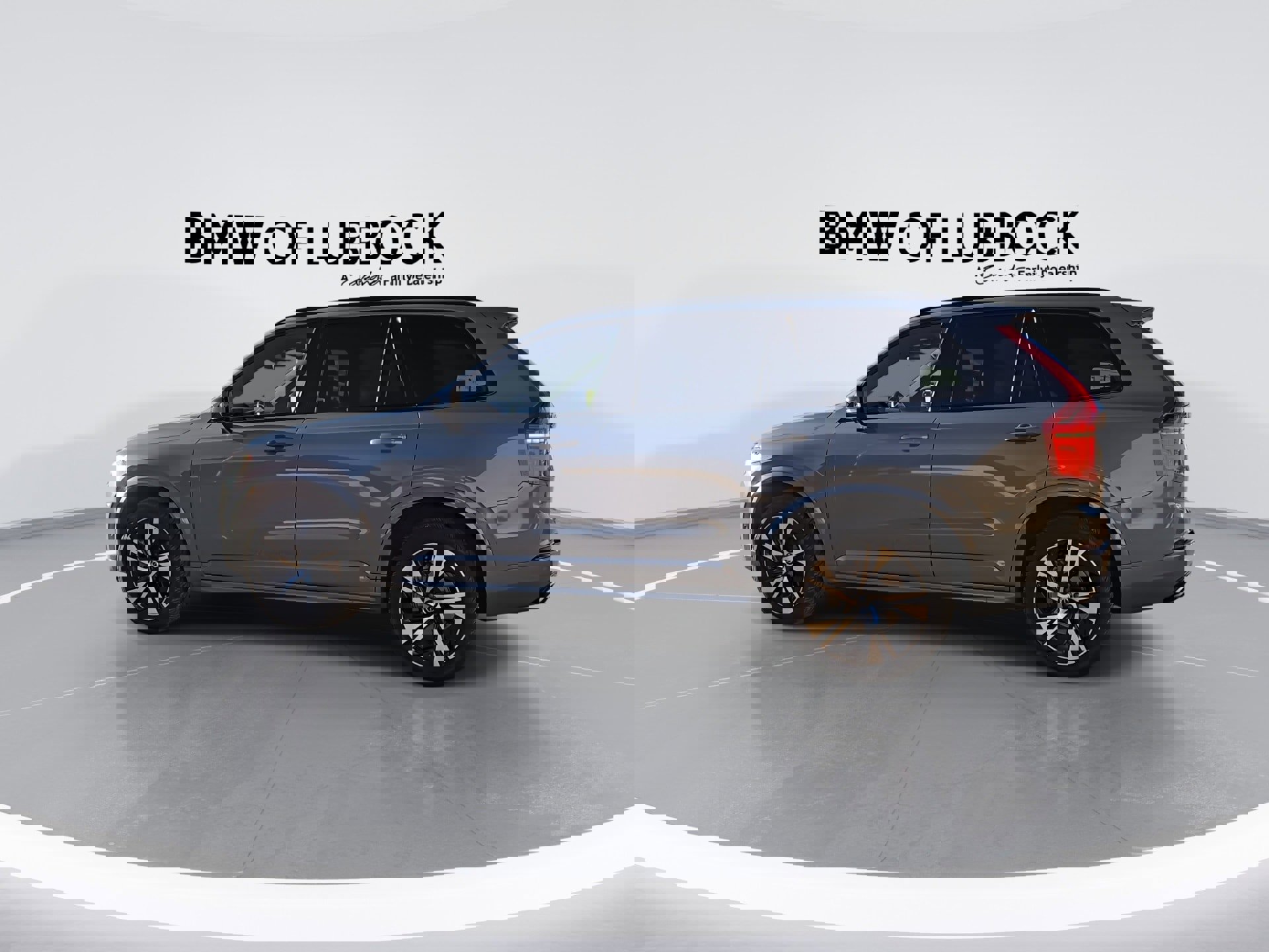 Used 2020 Volvo XC90 T6 R-Design image 6