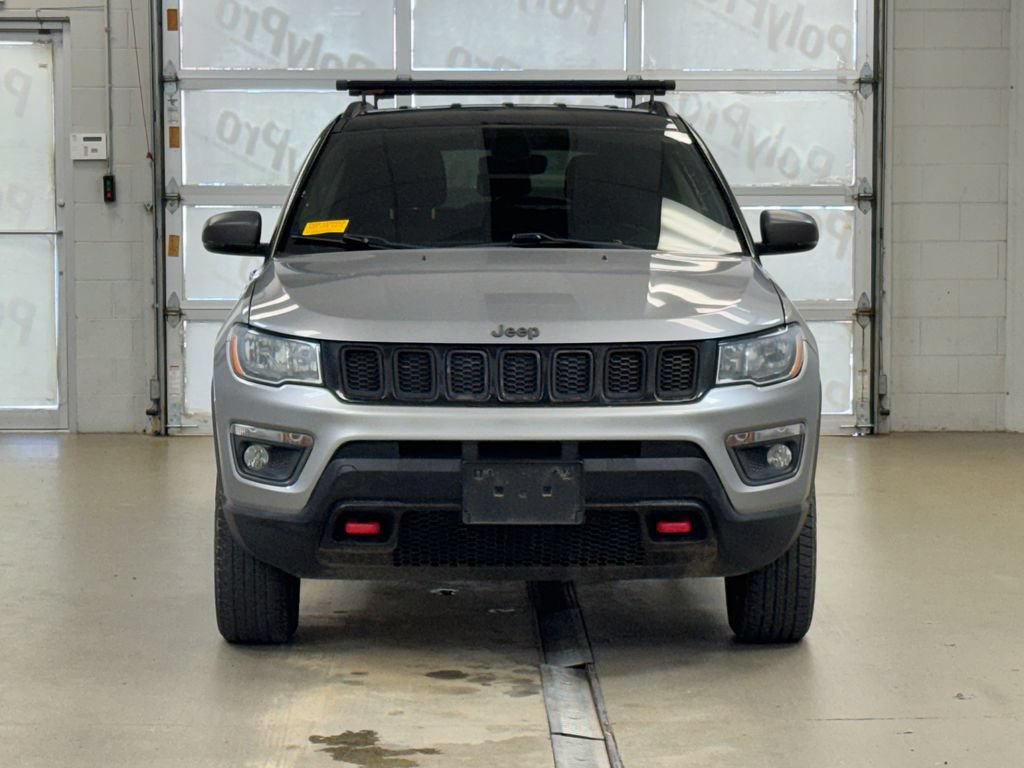 Used 2019 Jeep Compass Trailhawk AWD/4WD image 2