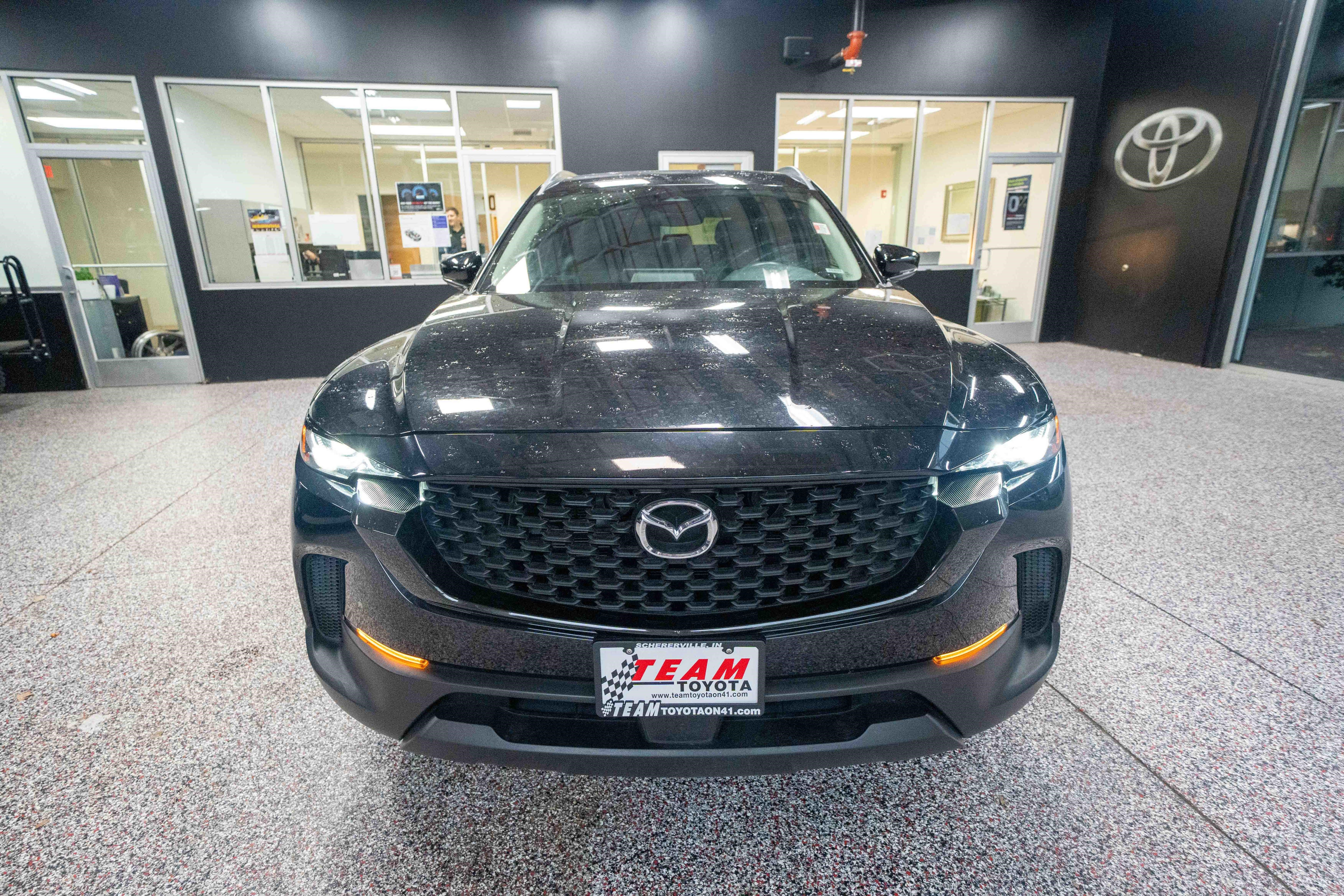Used 2025 MAZDA CX-50 2.5 Hybrid w/ Preferred Pkg AWD/4WD image 6