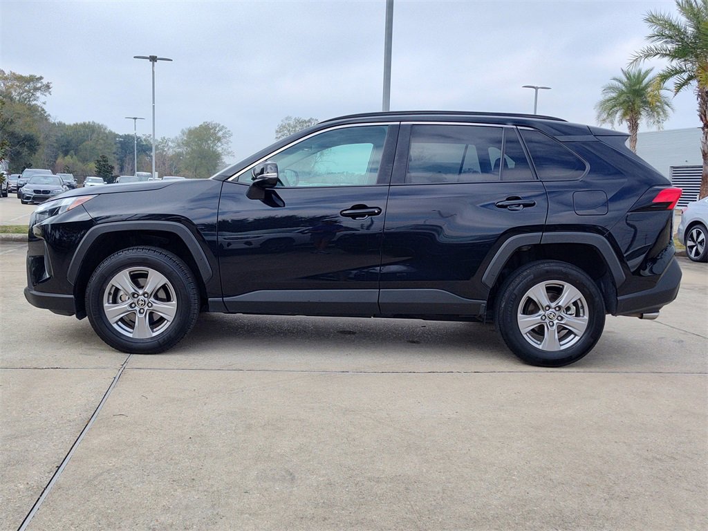 Used 2024 Toyota RAV4 XLE image 4