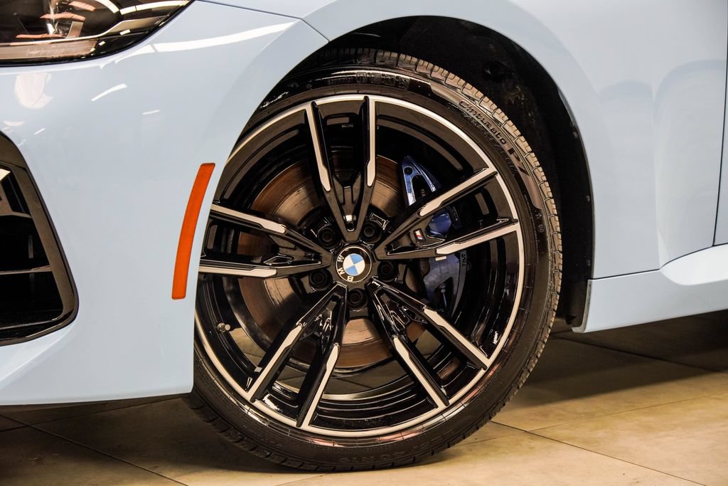 Used 2026 BMW M240i xDrive Coupe AWD/4WD image 5