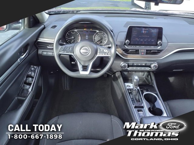 Used 2023 Nissan Altima 2.5 SV AWD/4WD image 7
