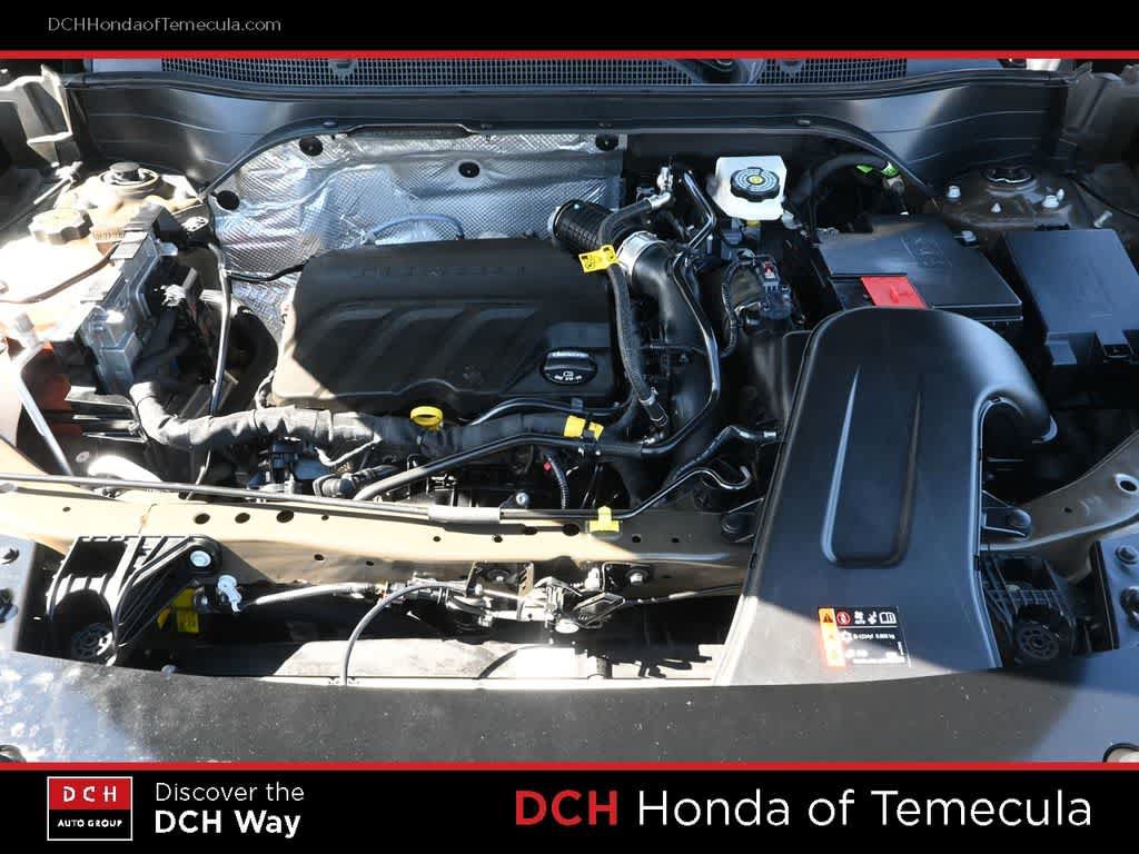 Used 2024 Chevrolet Trax ACTIV w/ Sunroof Package FWD image 24