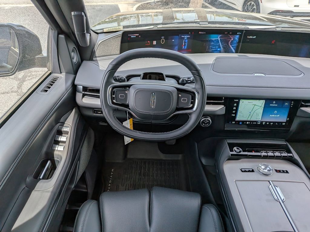 New 2026 Lincoln Navigator L Reserve w/ Jet Appearance Package AWD/4WD image 18
