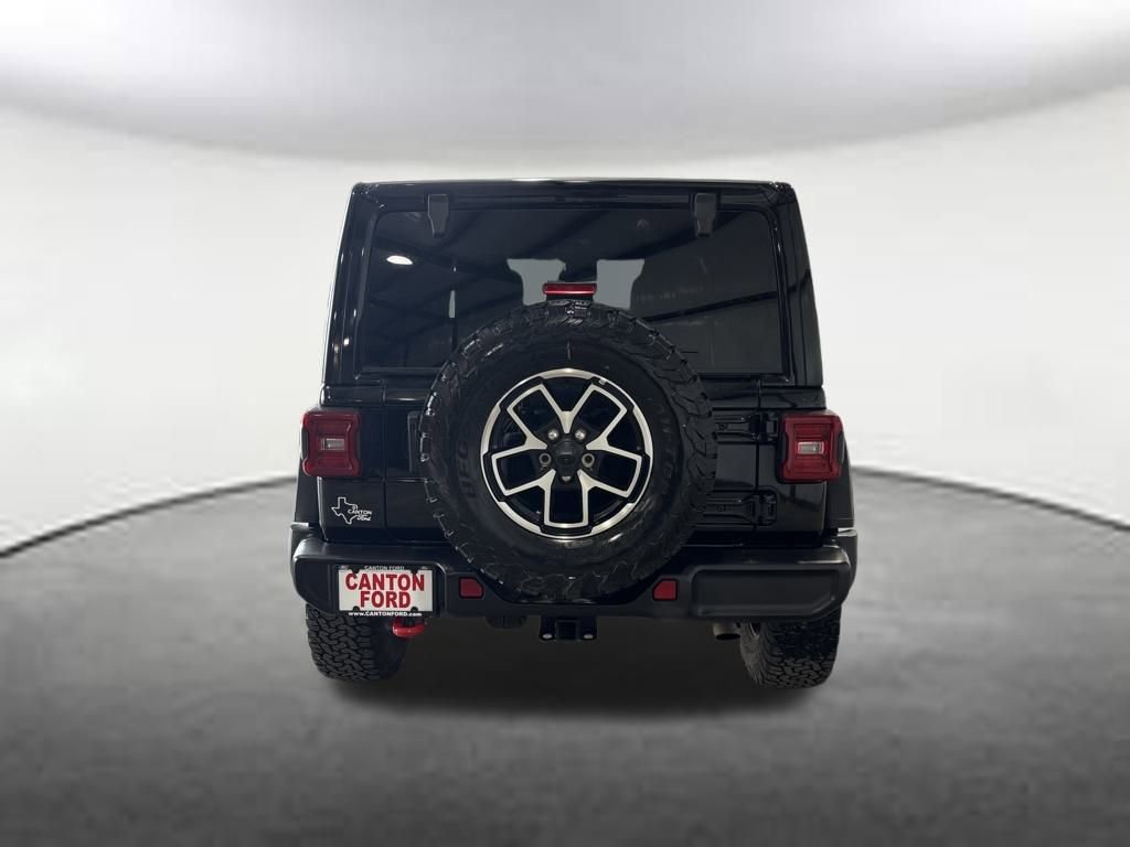 Used 2025 Jeep Wrangler Unlimited Rubicon image 4