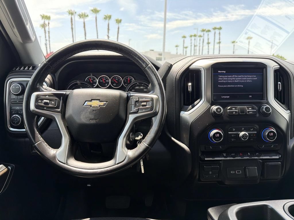 Used 2021 Chevrolet Silverado 2500 LT w/ Fleet Comfort Package AWD/4WD image 8