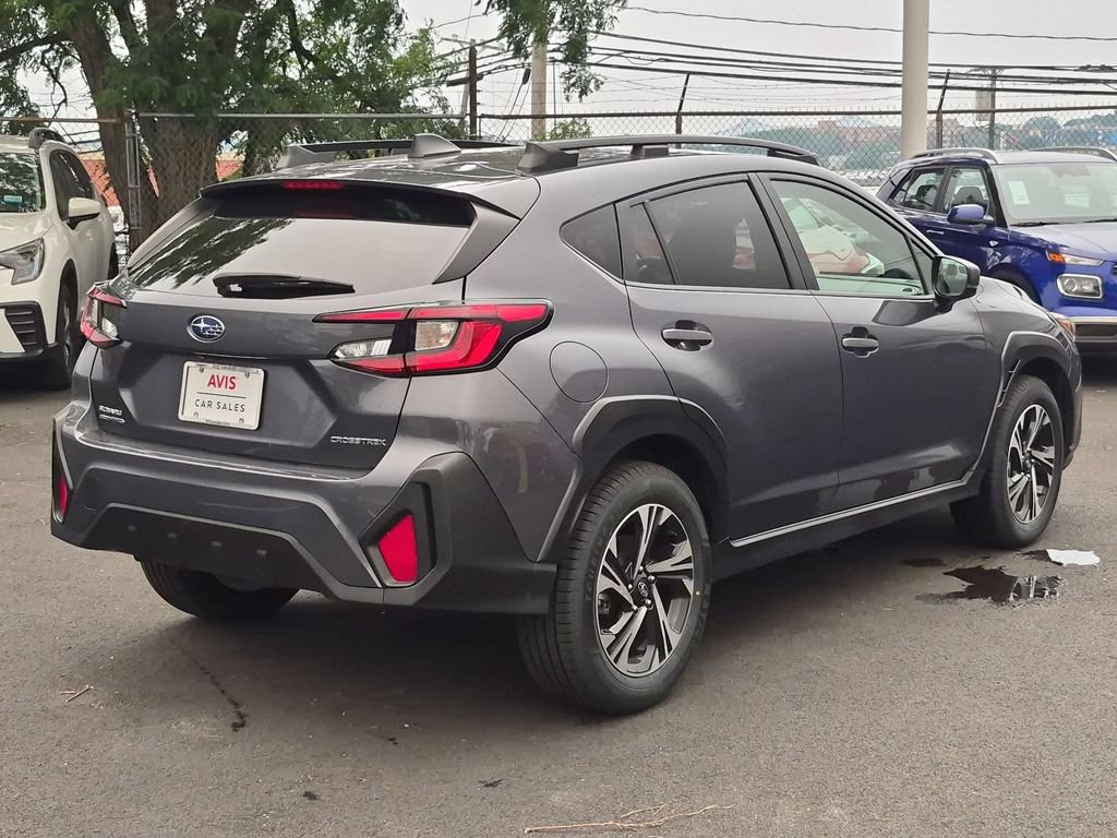 Used 2025 Subaru Crosstrek 2.5i Premium AWD/4WD image 6