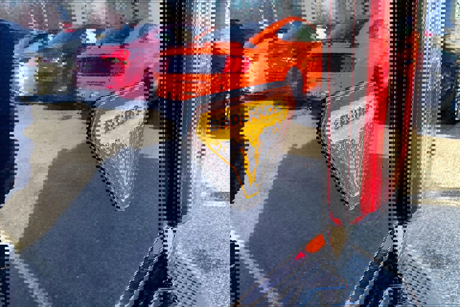 Used 2021 Ford Bronco Badlands image 8