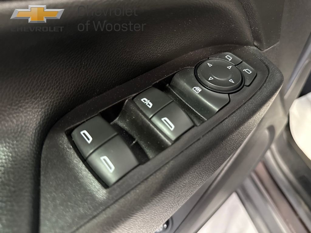 Used 2020 Chevrolet Equinox LT image 23