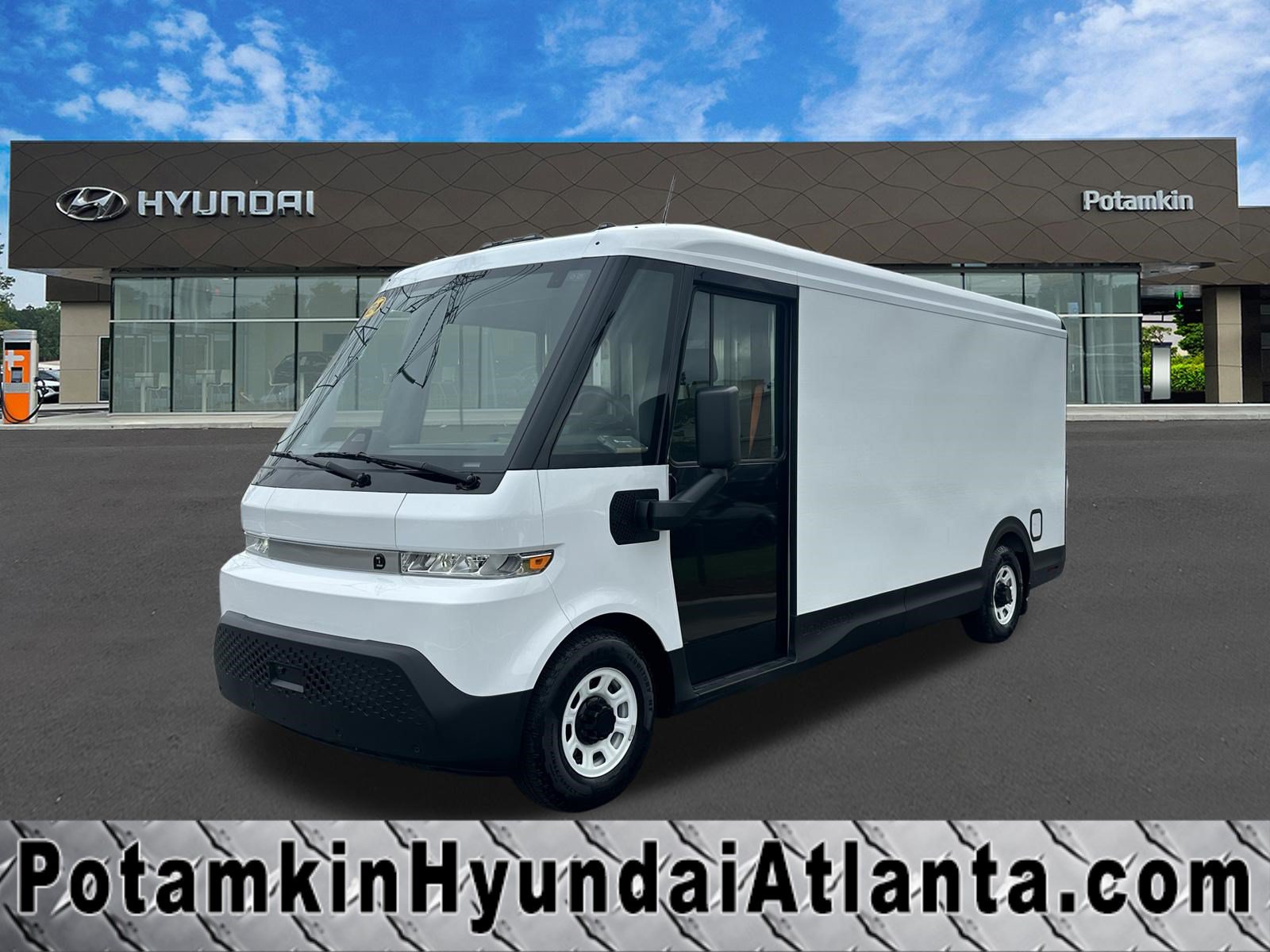 Used 2024 Chevrolet Brightdrop 600 w/ Commercial Equipment Package AWD/4WD image 1
