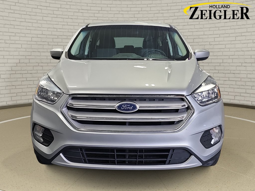 Used 2019 Ford Escape SE AWD/4WD image 2