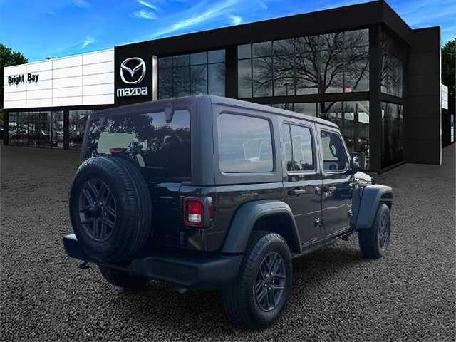 Used 2024 Jeep Wrangler Unlimited Sport AWD/4WD image 4