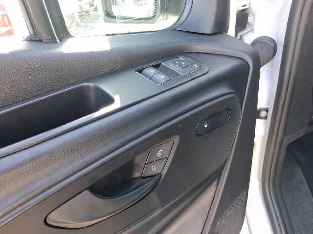 Used 2025 Mercedes-Benz Sprinter 2500 image 13