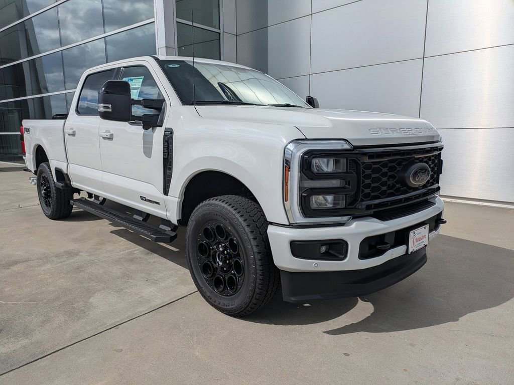 New 2026 Ford F250 Lariat w/ Black Appearance Package AWD/4WD image 2