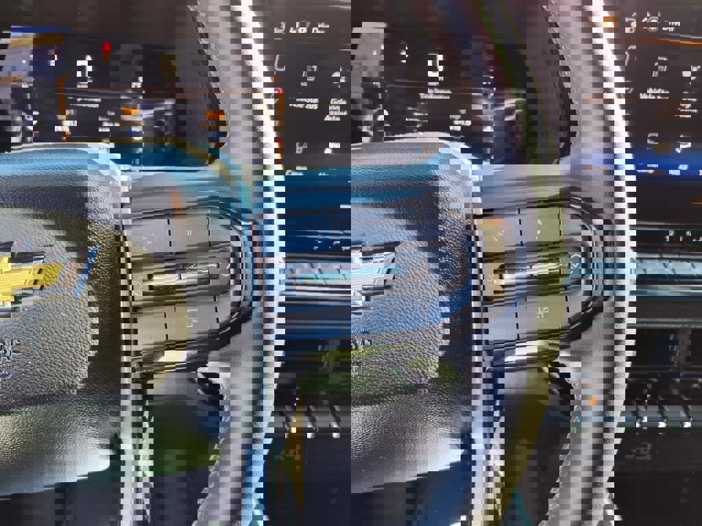 Used 2023 Chevrolet Colorado LT w/ LT Convenience Package image 27