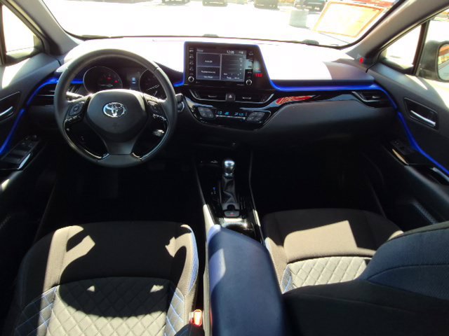 Used 2021 Toyota C-HR FWD image 17