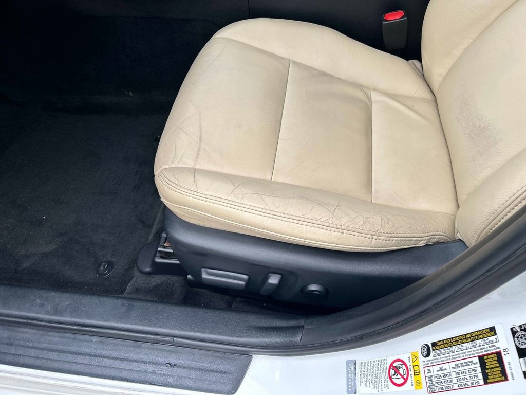 Used 2018 Toyota Avalon Touring image 20