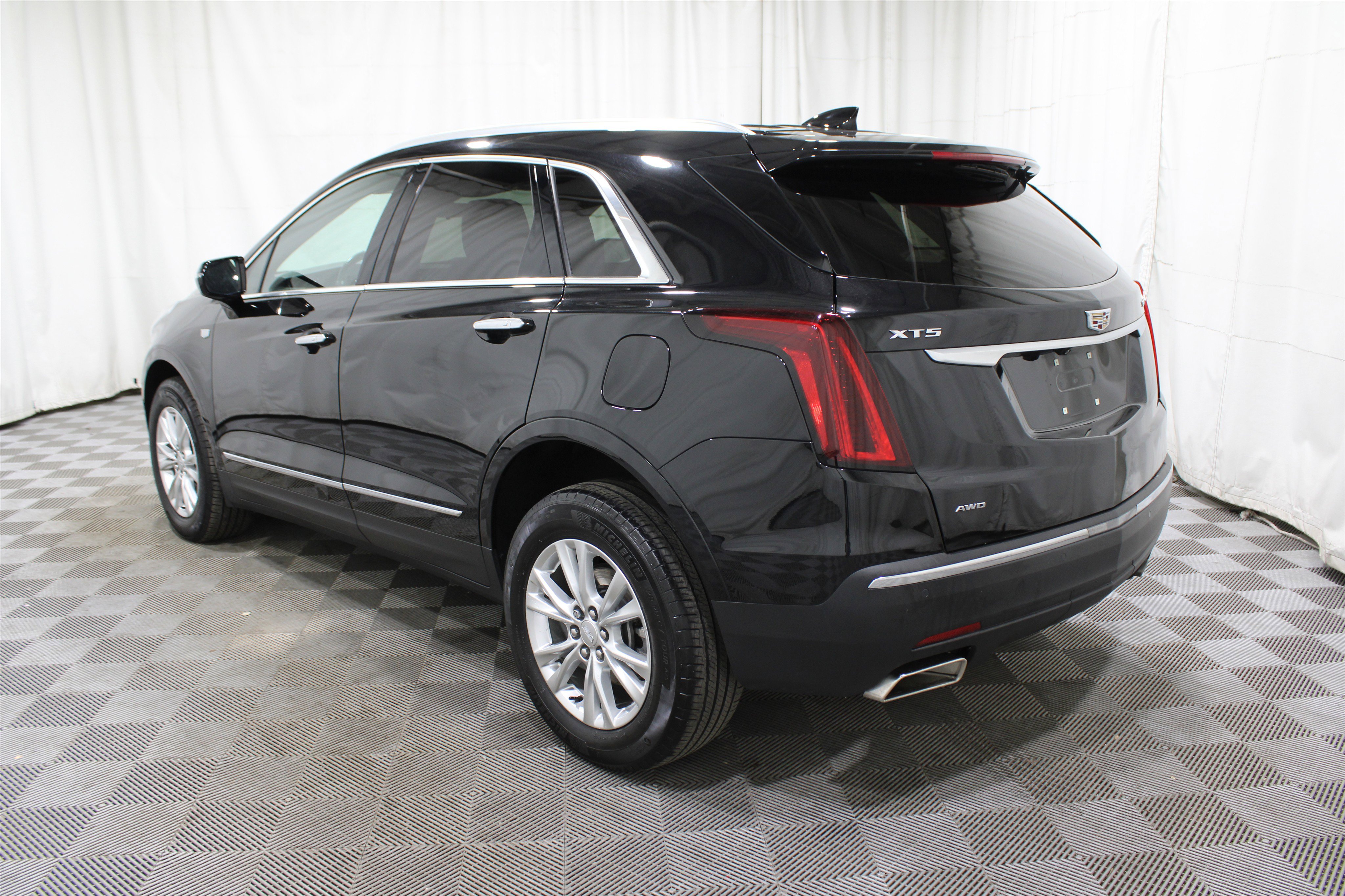 Certified 2023 Cadillac XT5 Luxury image 37