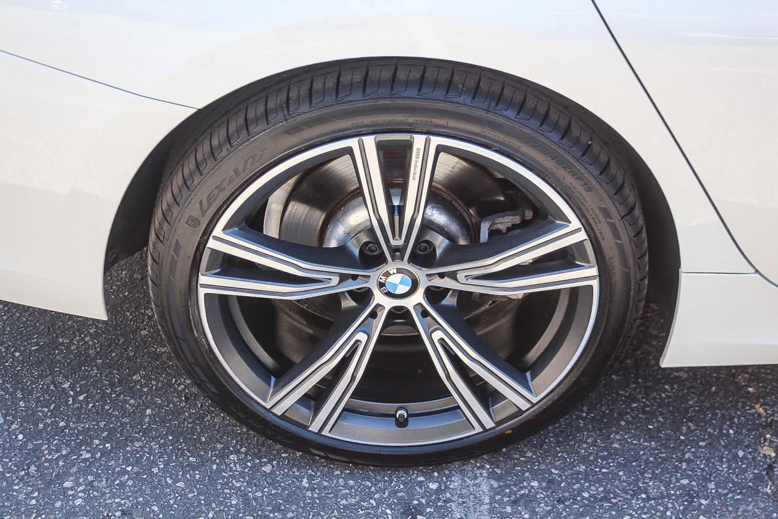 Used 2023 BMW 330i Sedan w/ Driving Assistance Package RWD image 8