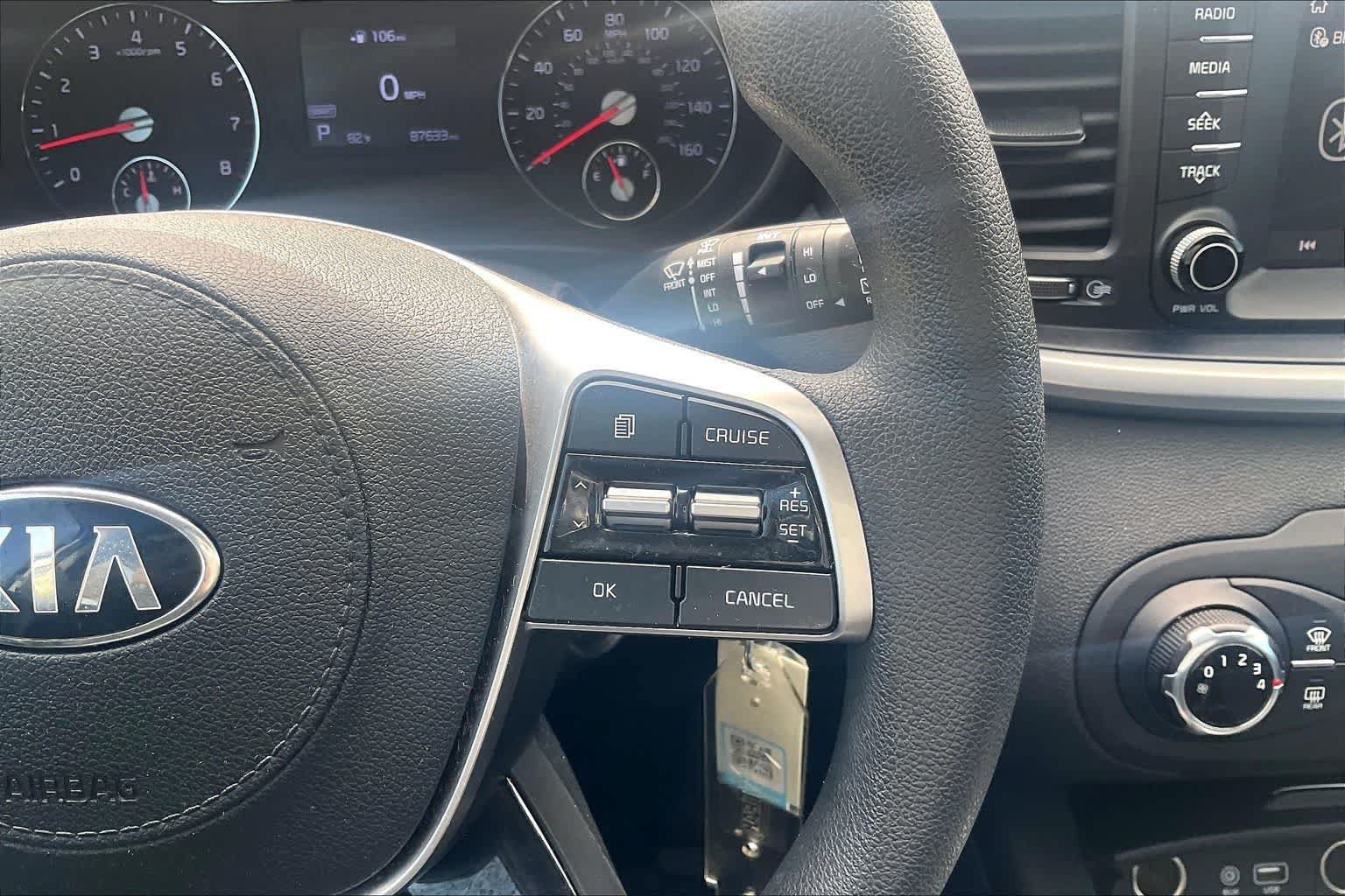 Used 2020 Kia Sorento L FWD image 24