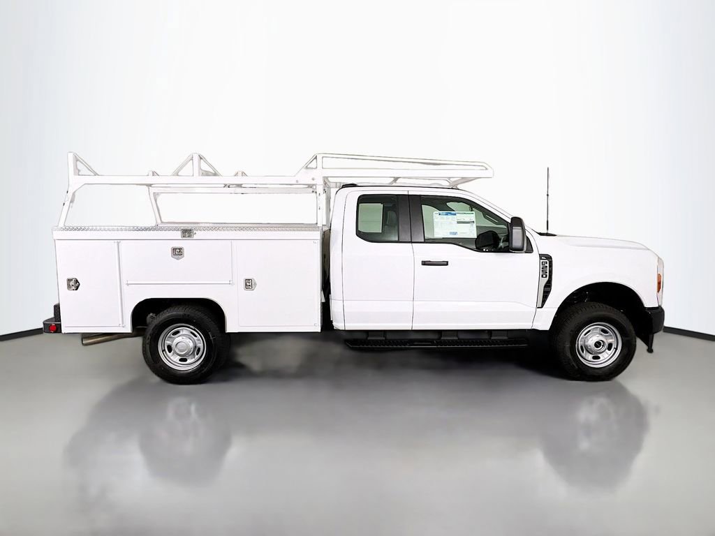 New 2026 Ford F250 XL image 17