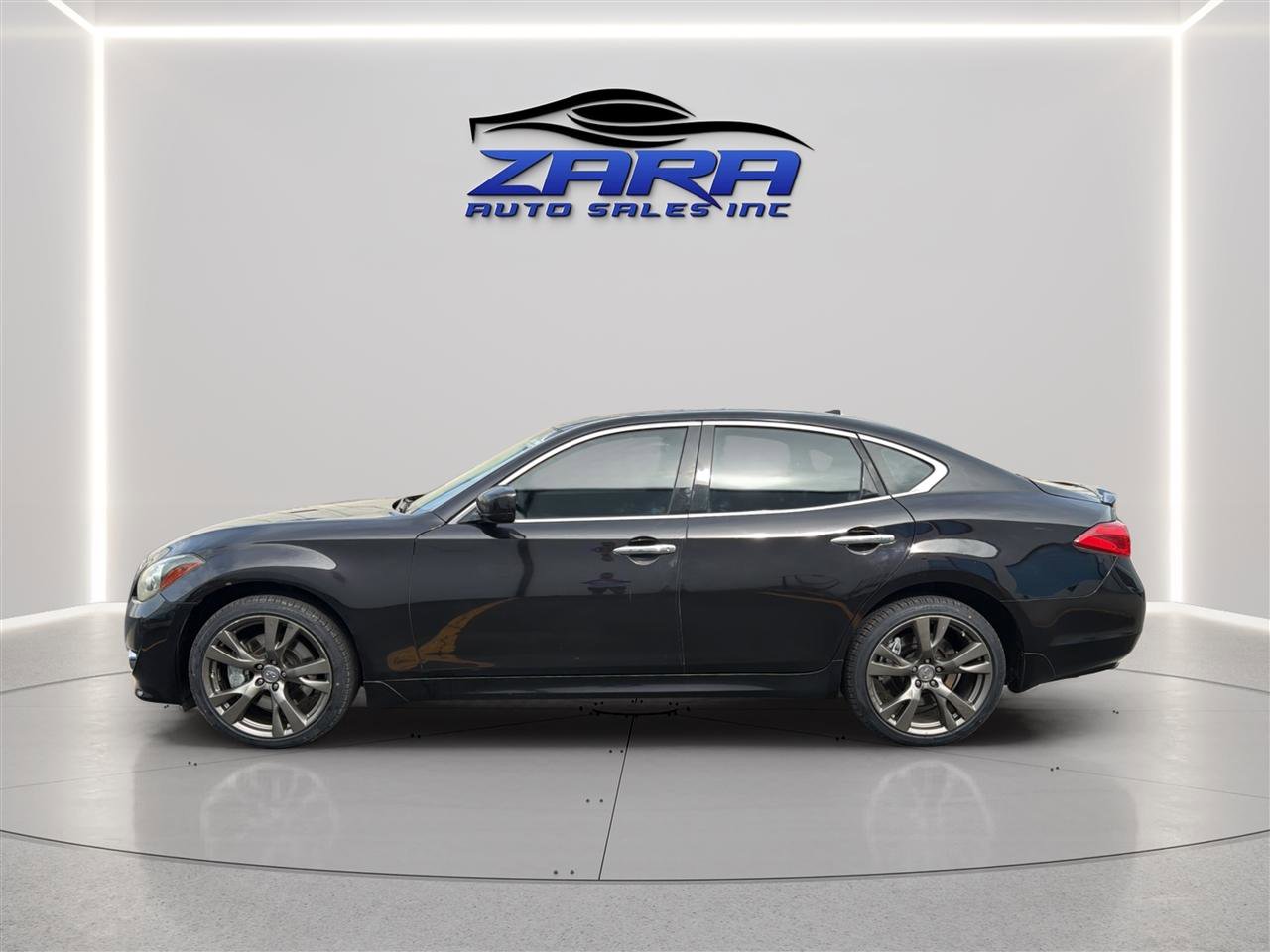 Used 2013 INFINITI M37 x w/ Premium Pkg AWD/4WD image 4