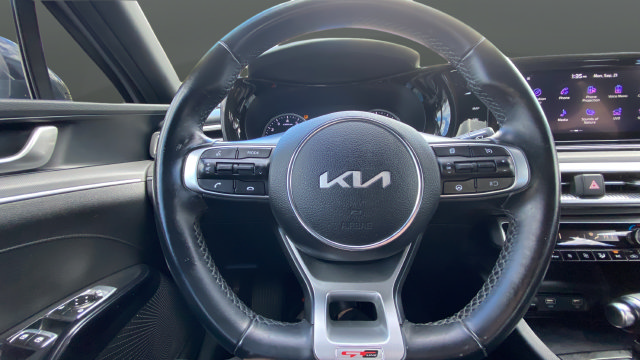 Used 2022 Kia K5 GT-Line AWD/4WD image 15