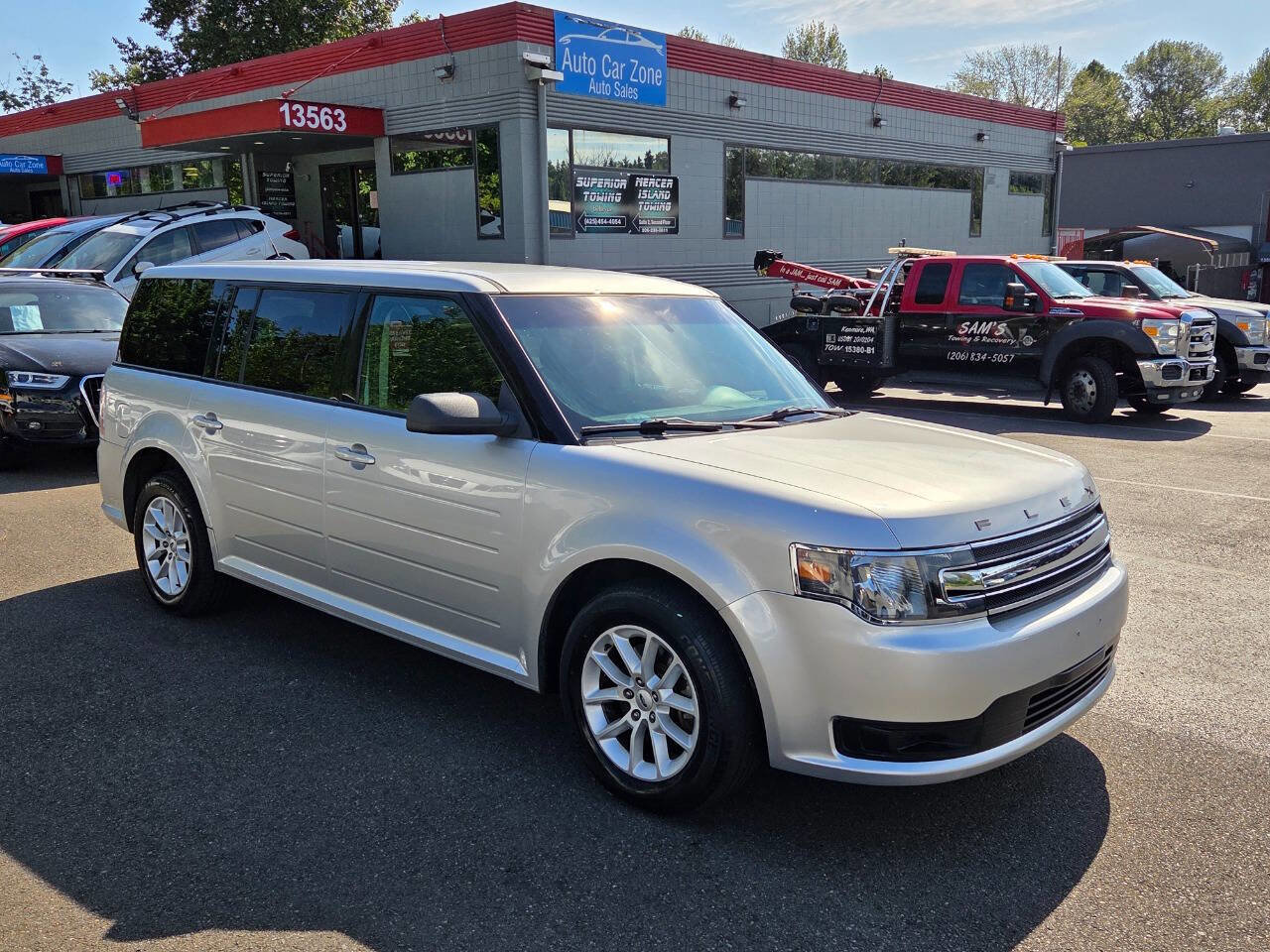 Used 2017 Ford Flex SE FWD image 9