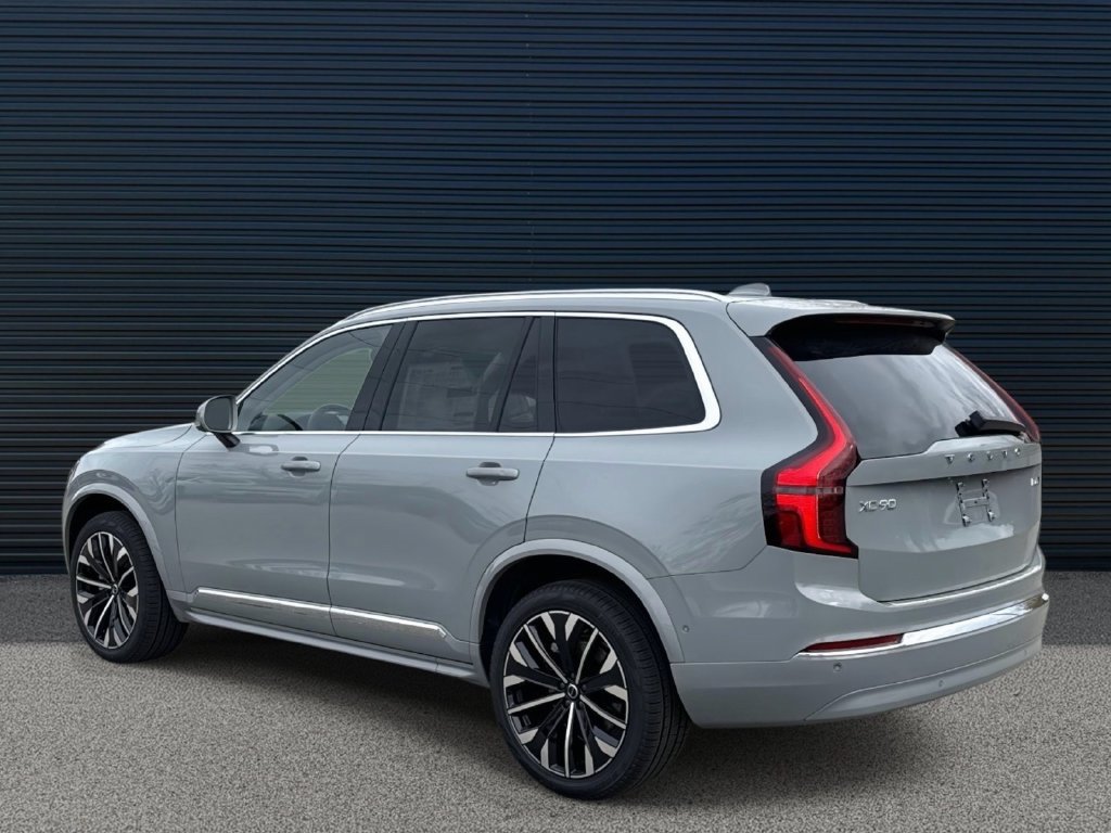 Certified 2026 Volvo XC90 B6 Plus w/ Protection Package Premier AWD/4WD image 7