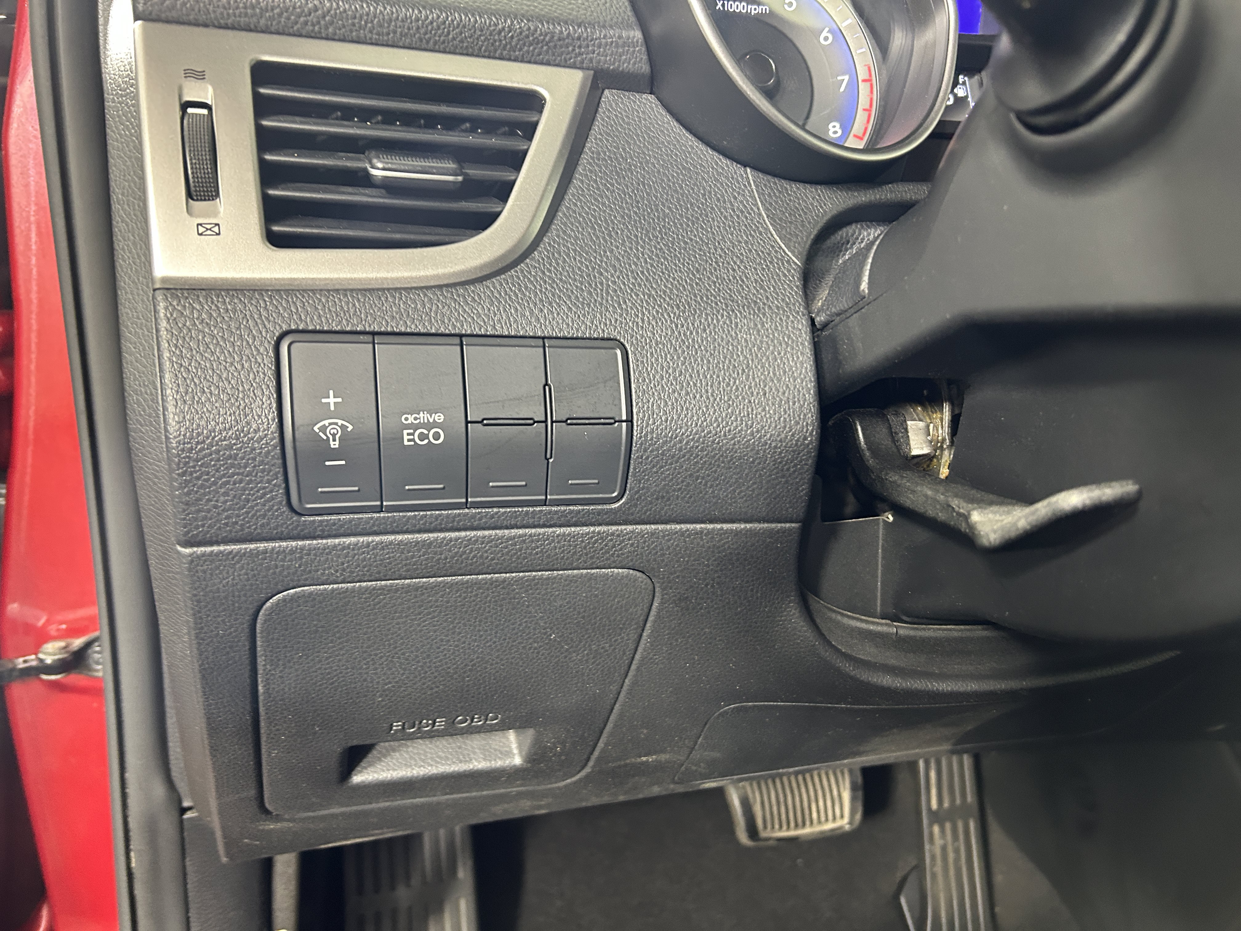 Used 2016 Hyundai Elantra GT FWD image 13