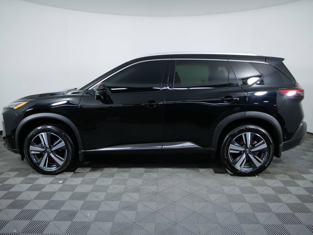 Used 2022 Nissan Rogue SL w/ SL Premium Package image 5