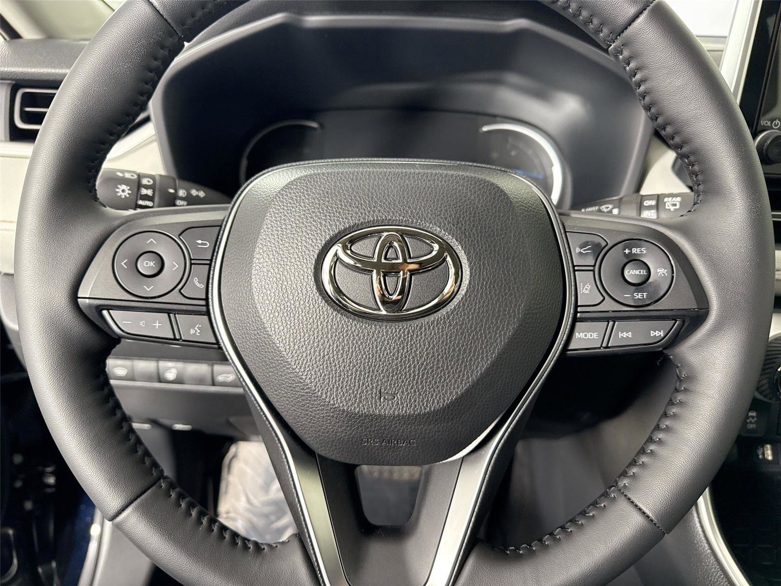 Certified 2025 Toyota RAV4 XLE Premium image 17