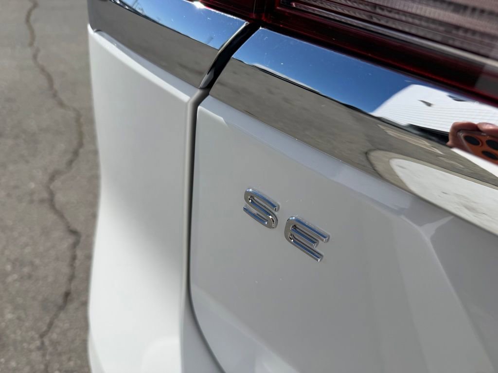 New 2026 Volkswagen Atlas SE image 11