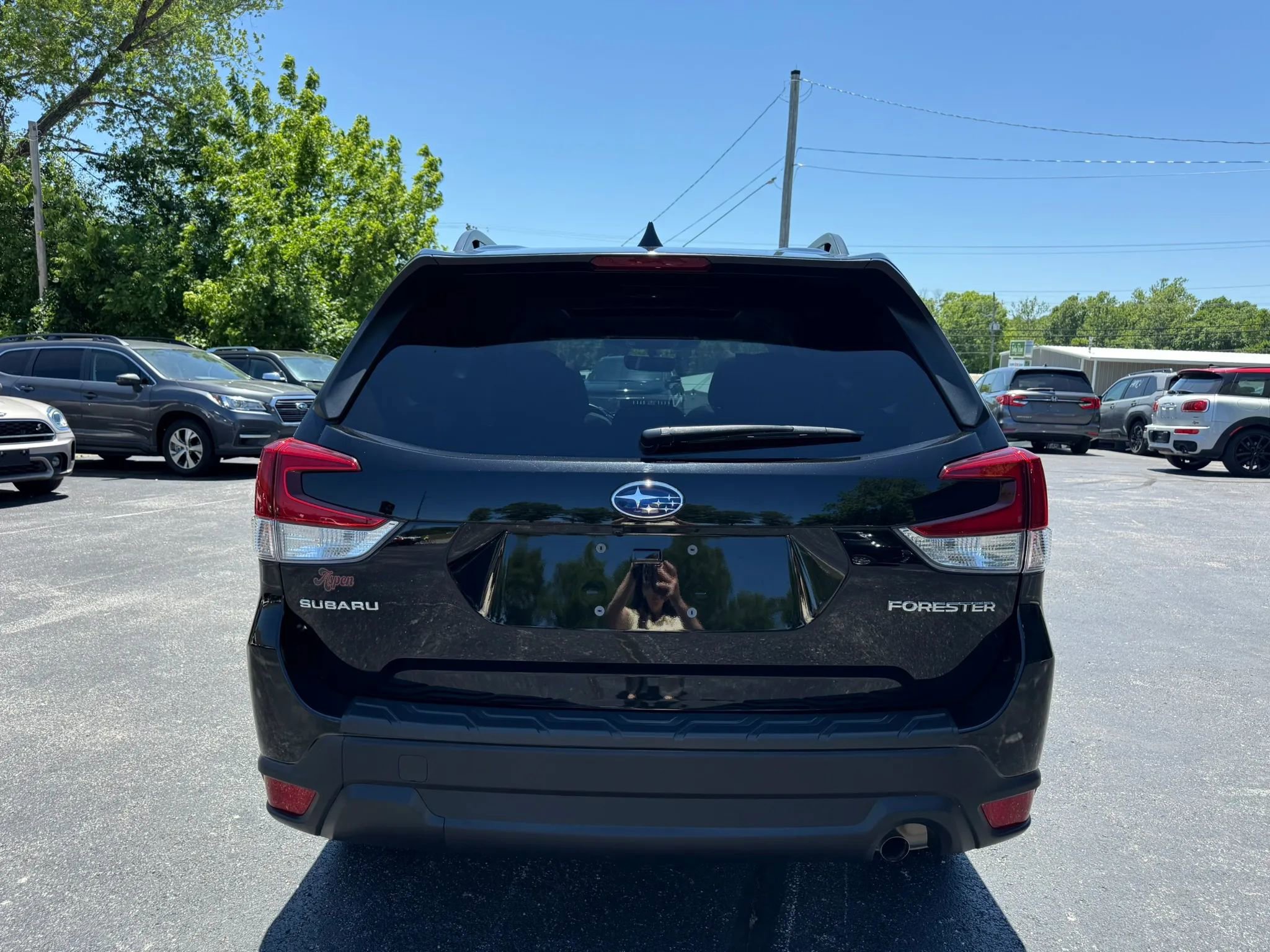 Used 2024 Subaru Forester Premium AWD/4WD image 5