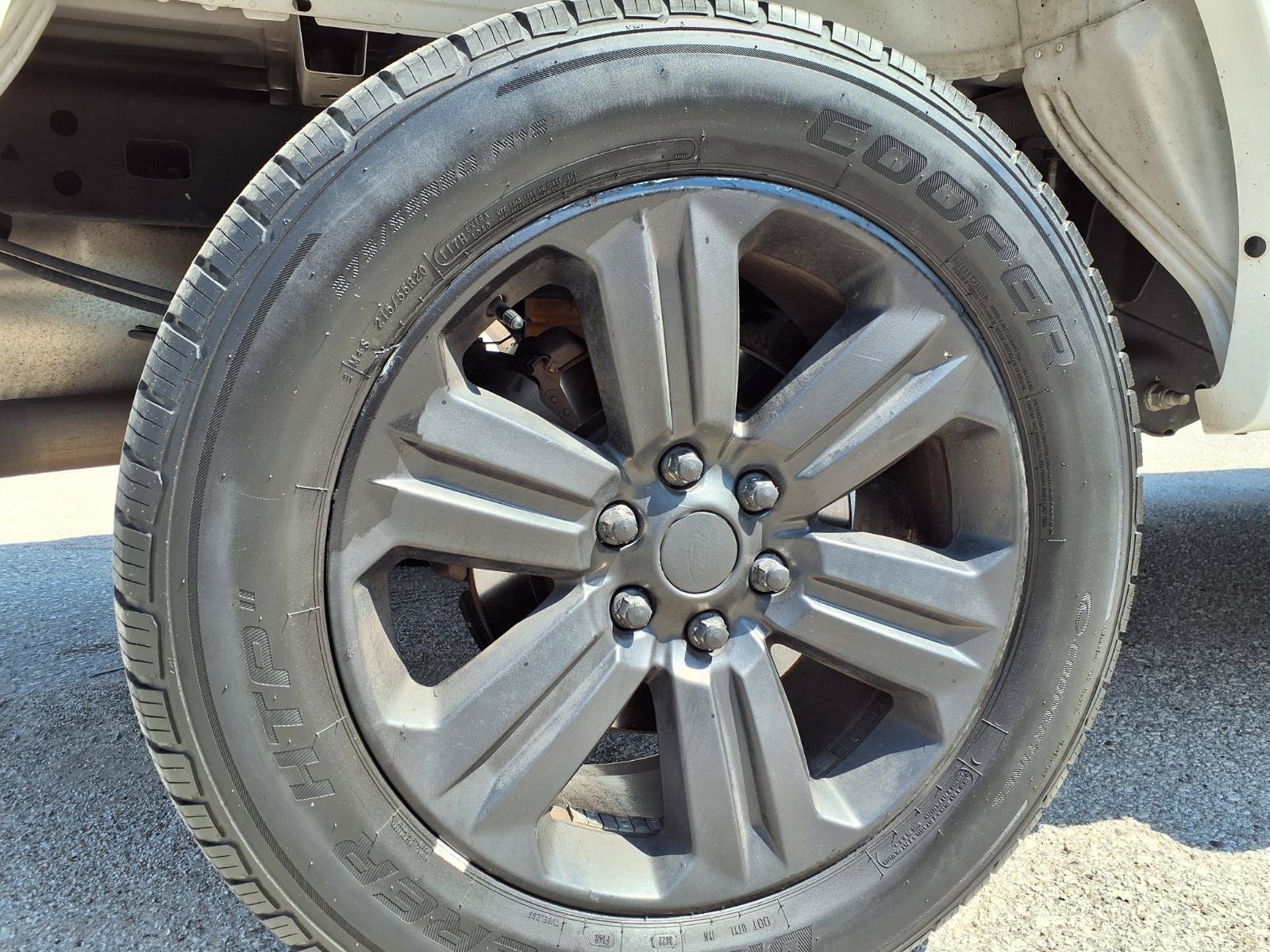 Used 2019 Ford F150 Lariat AWD/4WD image 37