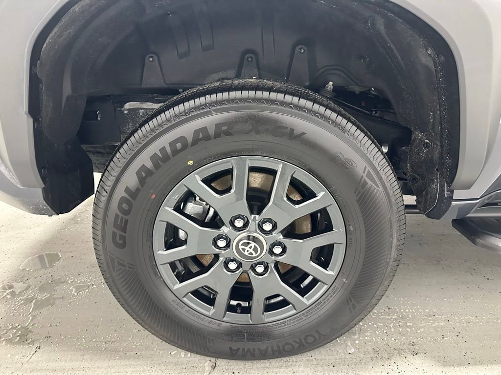 Used 2025 Toyota 4Runner SR5 image 64