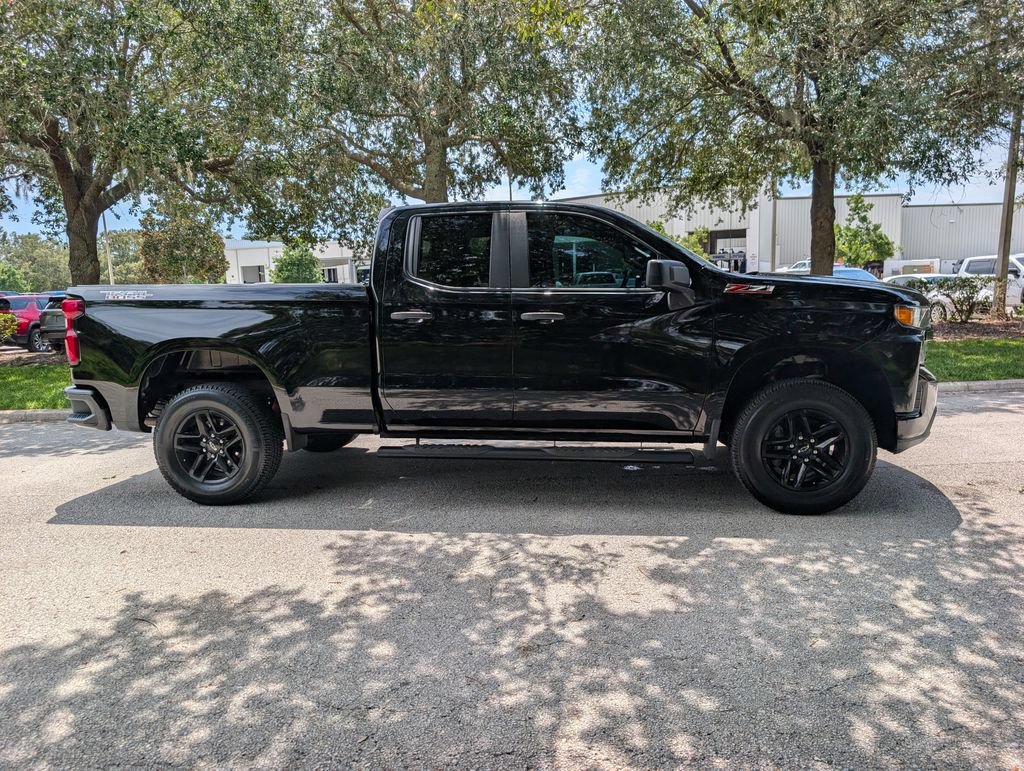 Used 2019 Chevrolet Silverado 1500 Custom Trail Boss w/ Custom Convenience Package AWD/4WD image 10