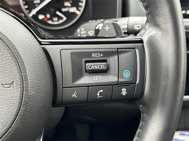 Used 2023 Nissan Rogue SL w/ SL Premium Package image 24