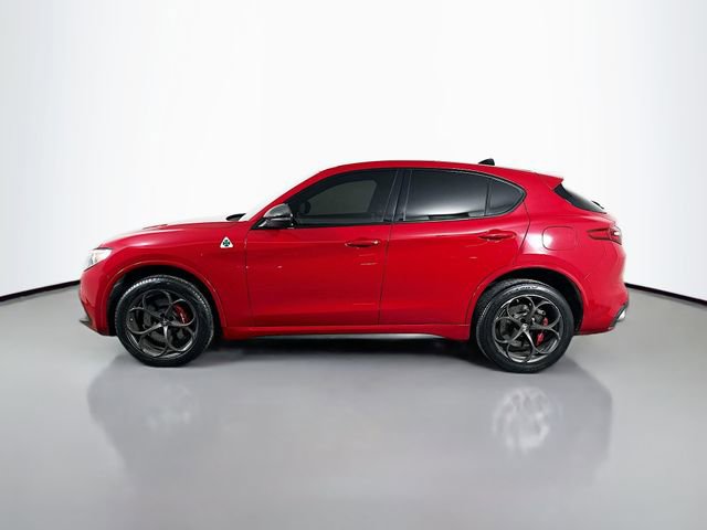 Used 2018 Alfa Romeo Stelvio Quadrifoglio w/ Driver Assist Dynamic Package image 9