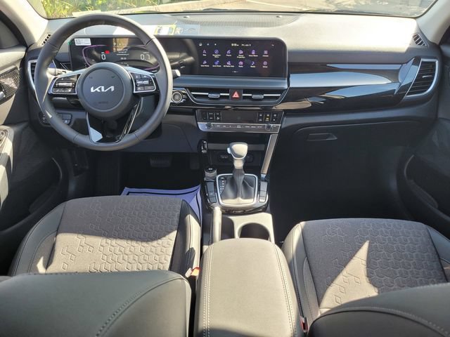 New 2026 Kia Seltos S FWD image 7