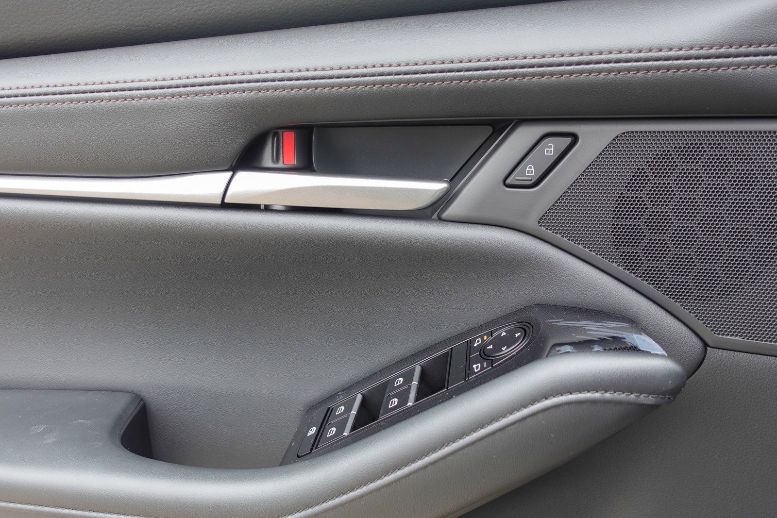 New 2026 MAZDA MAZDA3 s Sport image 11