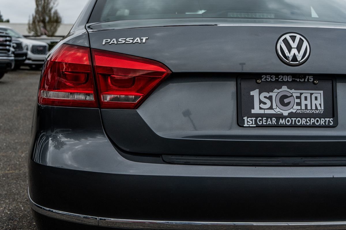 Used 2013 Volkswagen Passat 2.5 SEL Premium FWD image 10