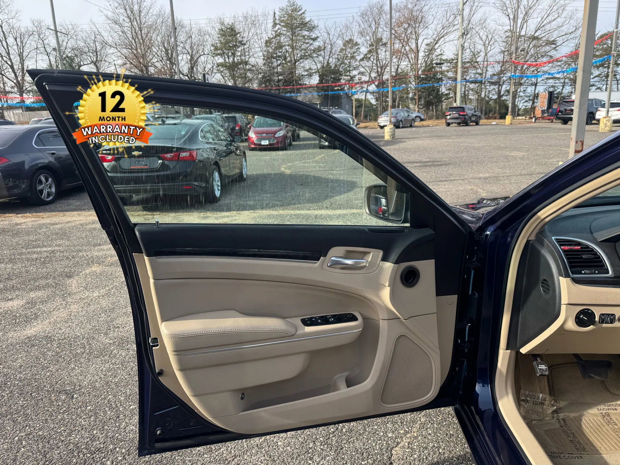 Used 2014 Chrysler 300 image 14