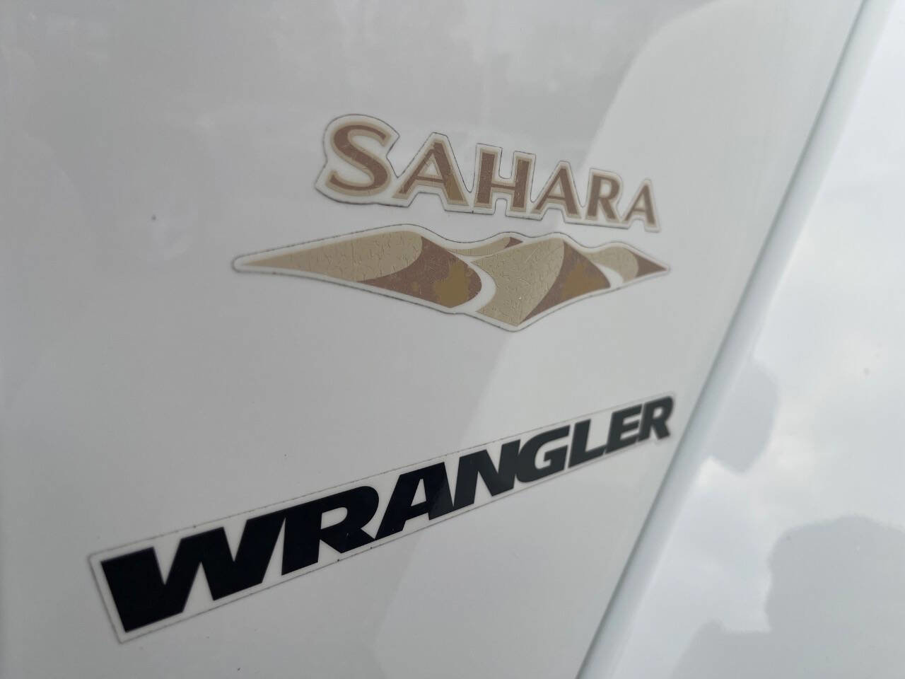 Used 2014 Jeep Wrangler Sahara w/ Connectivity Group image 32