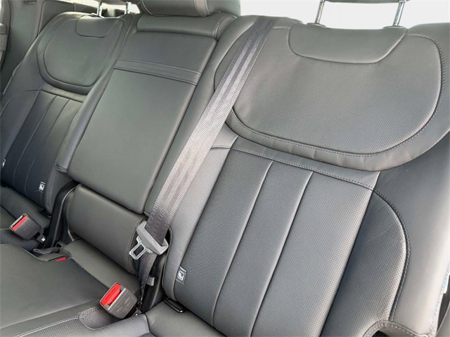 Used 2023 Land Rover Range Rover Sport SE Dynamic image 13